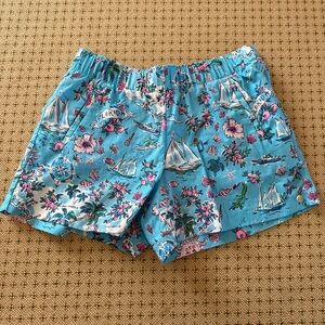 EUC Lilly Pulitzer Lilo Linen Shorts in Lilly’s Road Trip